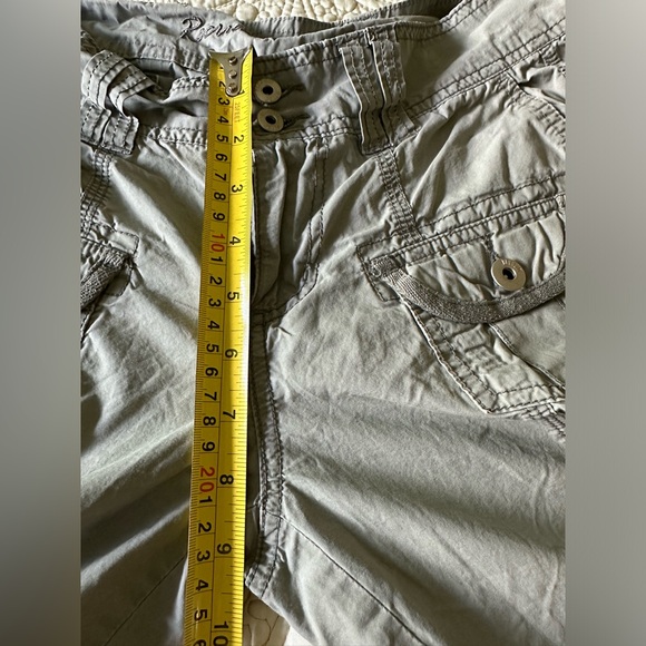 Recruit Jeans  cargo capris - Picture 10 of 11